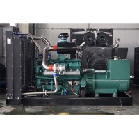 南通股份605KW柴油發(fā)電機組